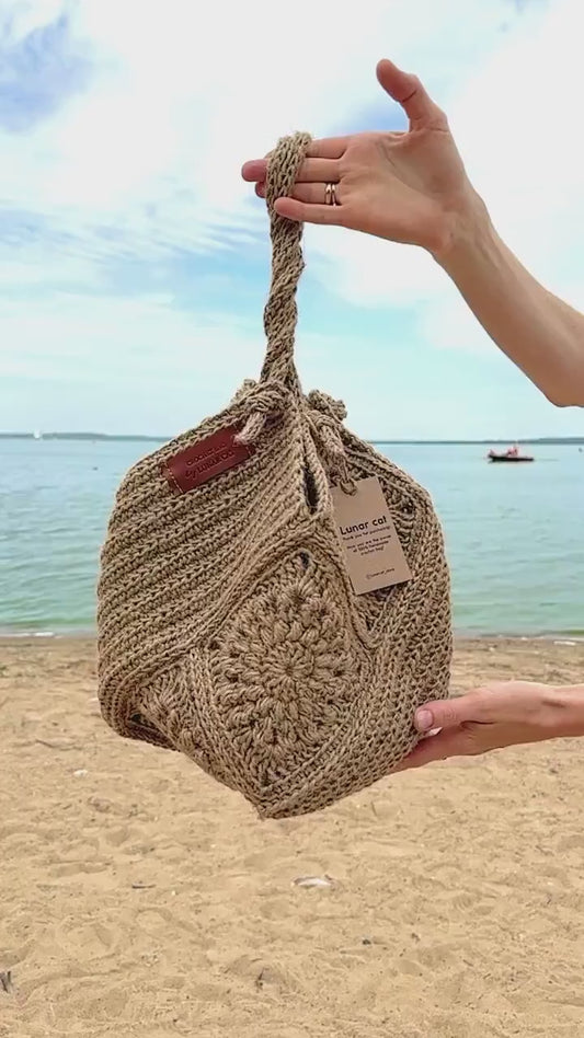 Jute Crochet Bag Pattern 🧶👜 | Granny Square Hobo & Tote Design 🌾✨